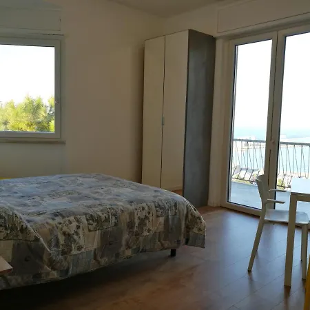 Reale - 3*